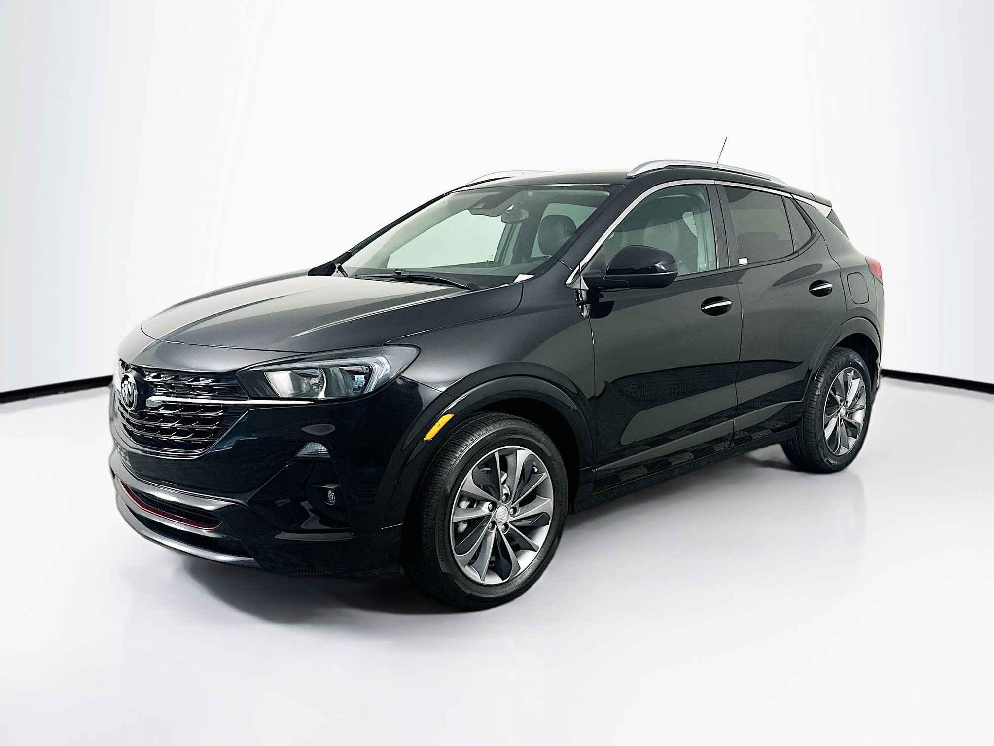Used 2023 Buick Encore GX Select w/ Sport Touring Package FWD image 3