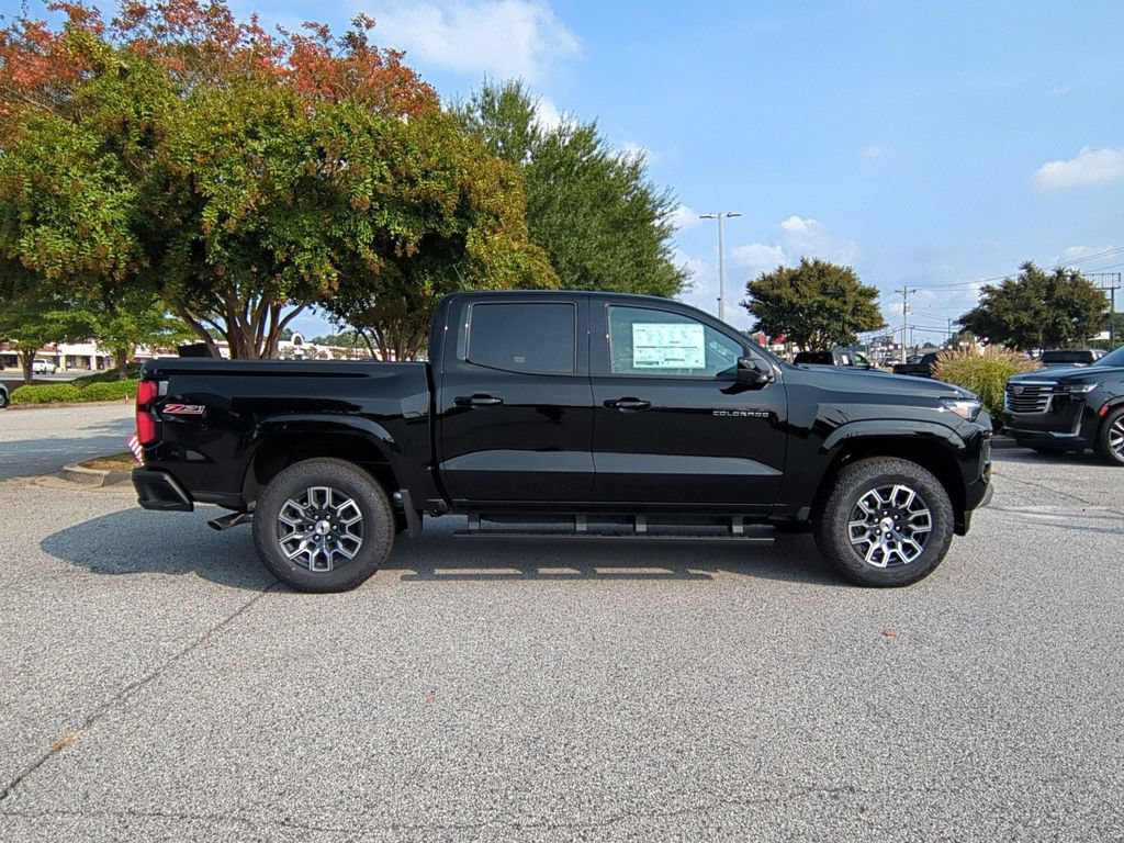 New 2026 Chevrolet Colorado Z71 w/ Technology Package AWD/4WD image 2