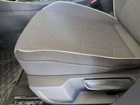 New 2025 Volkswagen Jetta Sport image 18