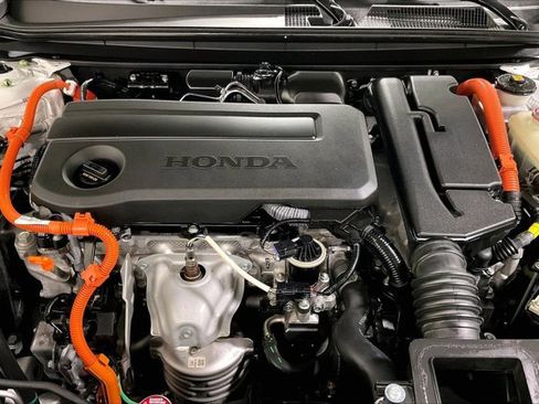 Used 2024 Honda Accord Sport image 10