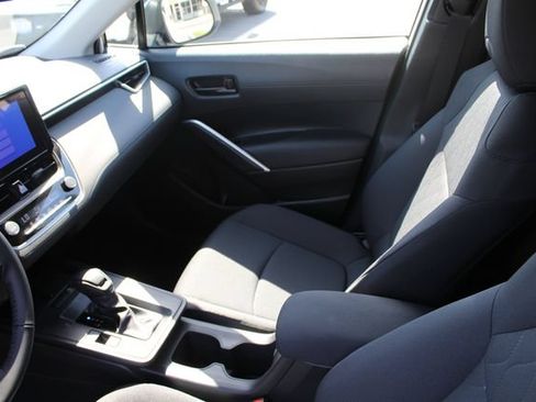 New 2026 Toyota Corolla Cross LE FWD image 21