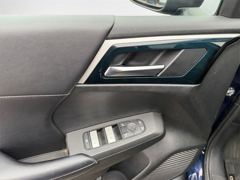 Used 2022 Mitsubishi Outlander SEL Black Edition image 14