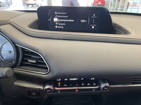 Used 2024 MAZDA CX-30 AWD 2.5 S w/ Preferred Package image 17