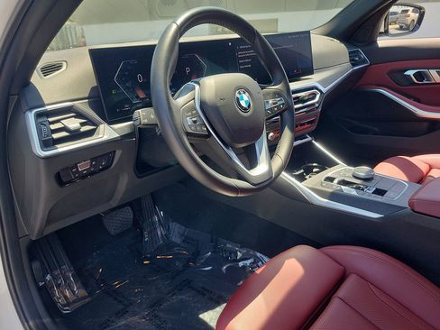 Used 2023 BMW 330i Sedan w/ Driving Assistance Package RWD image 18