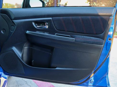 Used 2015 Subaru WRX STI image 9