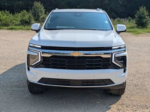 New 2026 Chevrolet Suburban LS w/ Max Trailering Package AWD/4WD image 6