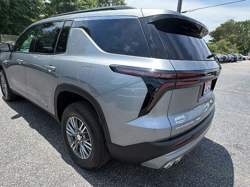 New 2026 Chevrolet Traverse LT AWD/4WD image 7