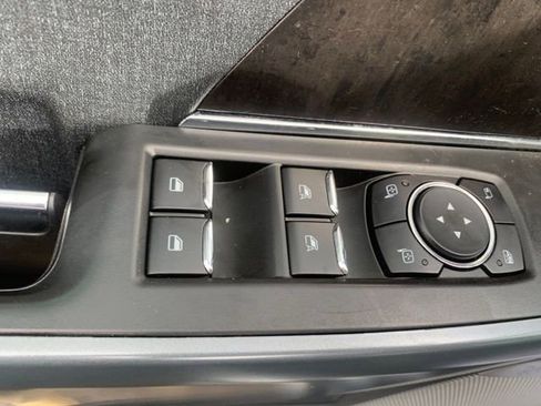Used 2022 Ford F150 Lariat w/ Bed Utility Package AWD/4WD image 13