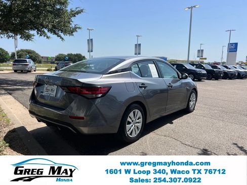 Used 2024 Nissan Sentra S FWD image 8