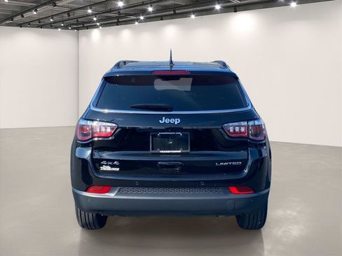 Certified 2025 Jeep Compass Limited AWD/4WD image 6