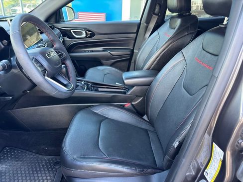 Used 2023 Jeep Compass Trailhawk w/ Trailhawk Elite Group AWD/4WD image 16