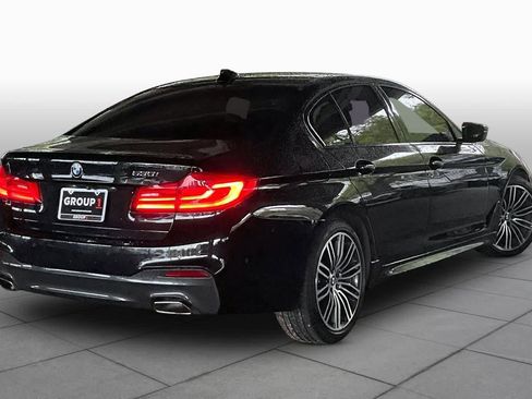 Used 2020 BMW 530i w/ M Sport Package RWD image 12