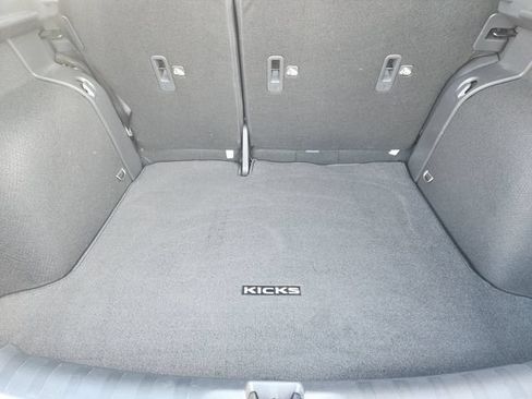 Used 2025 Nissan Kicks Play S FWD image 31