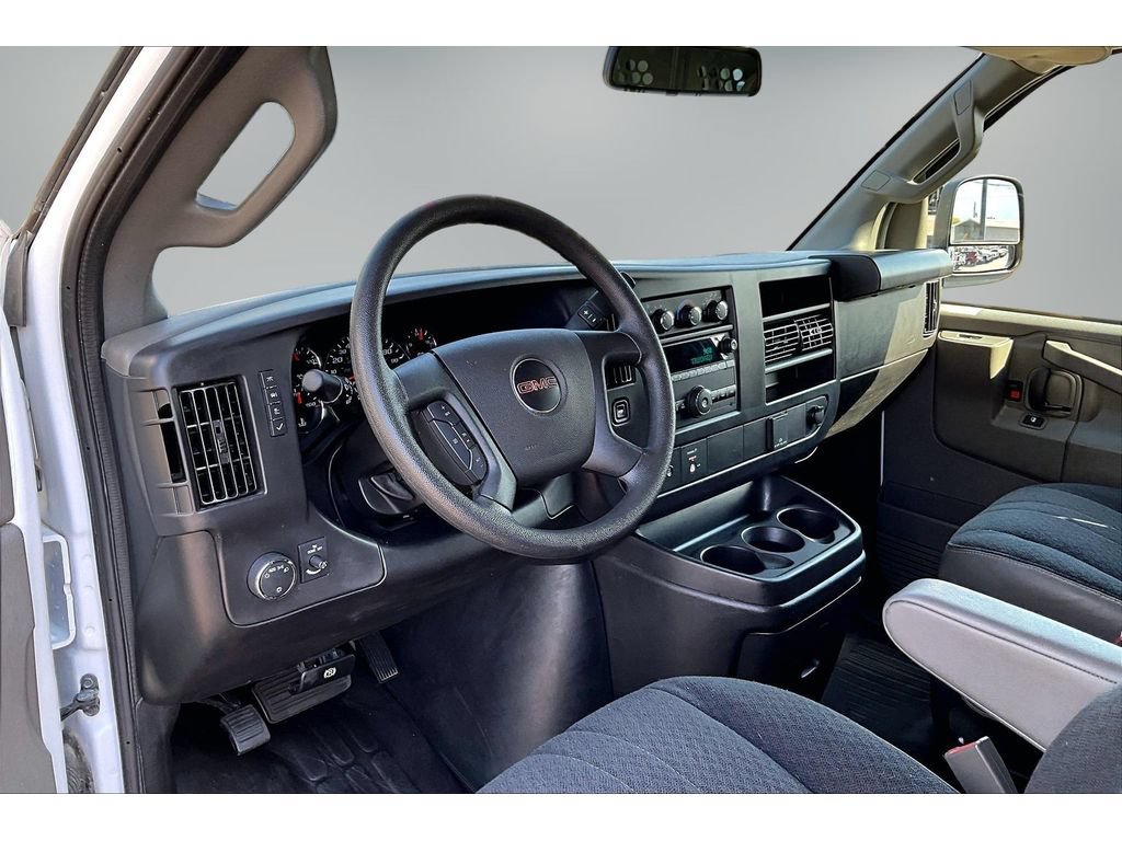 Used 2025 GMC Savana 2500 w/ Driver Convenience Package RWD image 16