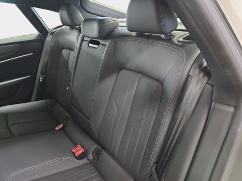 Used 2022 Audi A7 3.0T Premium image 14