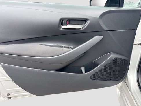Used 2021 Toyota Corolla LE FWD image 20