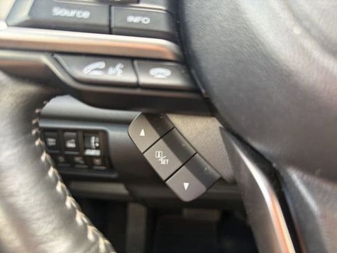 Used 2022 Subaru Forester Touring AWD/4WD image 33