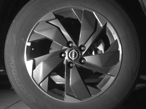 Used 2025 Nissan Rogue SV image 13