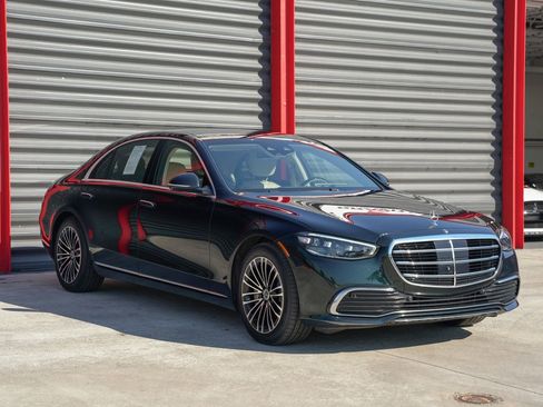Used 2023 Mercedes-Benz S 500 4MATIC image 8