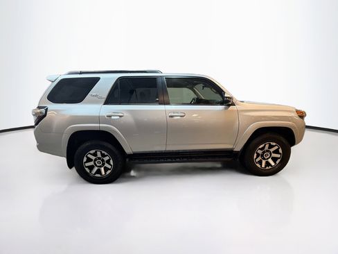 Used 2022 Toyota 4Runner TRD Off-Road Premium image 10