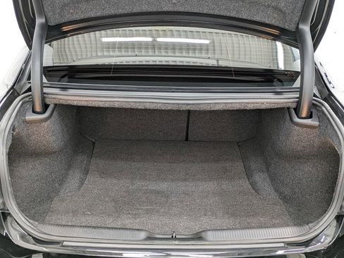 Used 2019 Dodge Charger Scat Pack w/ Plus Group RWD image 15