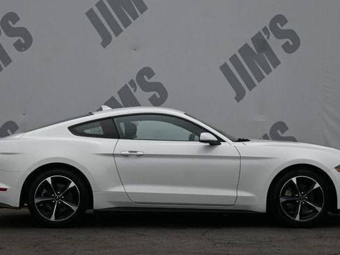 Used 2020 Ford Mustang Coupe w/ Equipment Group 101A RWD image 4