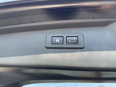 Used 2022 Subaru Outback Limited XT w/ Popular Package #2 AWD/4WD image 40