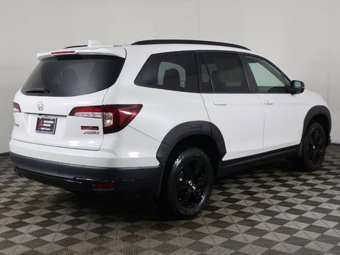 Used 2022 Honda Pilot TrailSport image 13