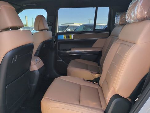 New 2026 Hyundai Santa Fe Calligraphy image 17