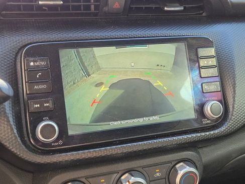 Used 2024 Nissan Kicks SV image 11