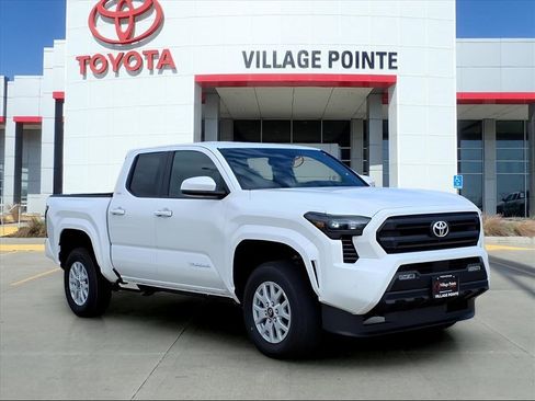New 2025 Toyota Tacoma SR5 image 8