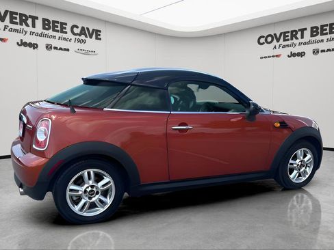 Used 2013 MINI Cooper Coupe Base image 9