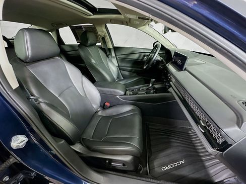 Used 2024 Honda Accord Touring image 12