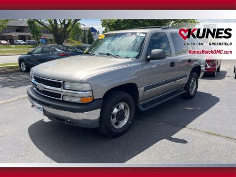 Used 2002 Chevrolet Tahoe LS w/ Trailer Pkg AWD/4WD image 12