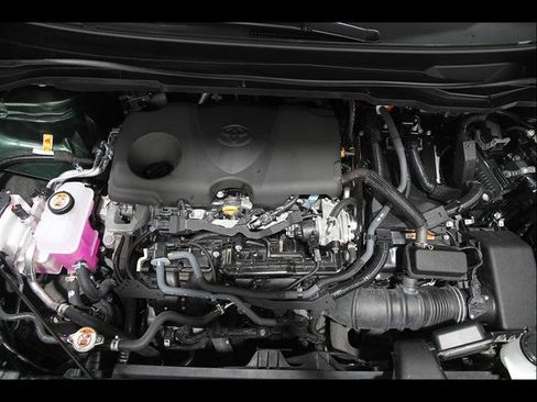 Used 2026 Toyota Sienna XLE FWD image 22