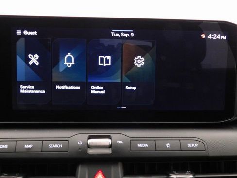 Used 2025 Kia K4 LXS image 50