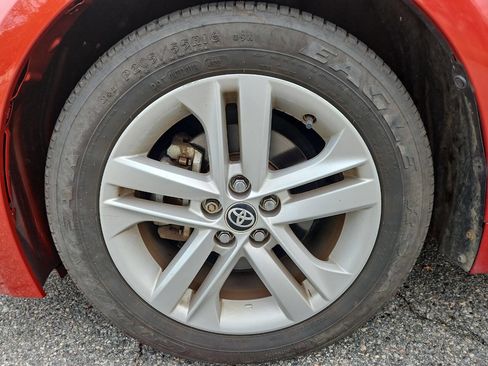 Used 2019 Toyota Corolla SE image 20