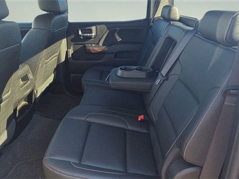 Used 2019 GMC Sierra 3500 SLT image 21