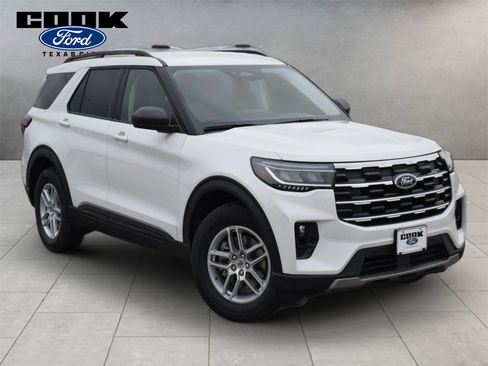 New 2026 Ford Explorer Active w/ Active Comfort Package RWD image 3