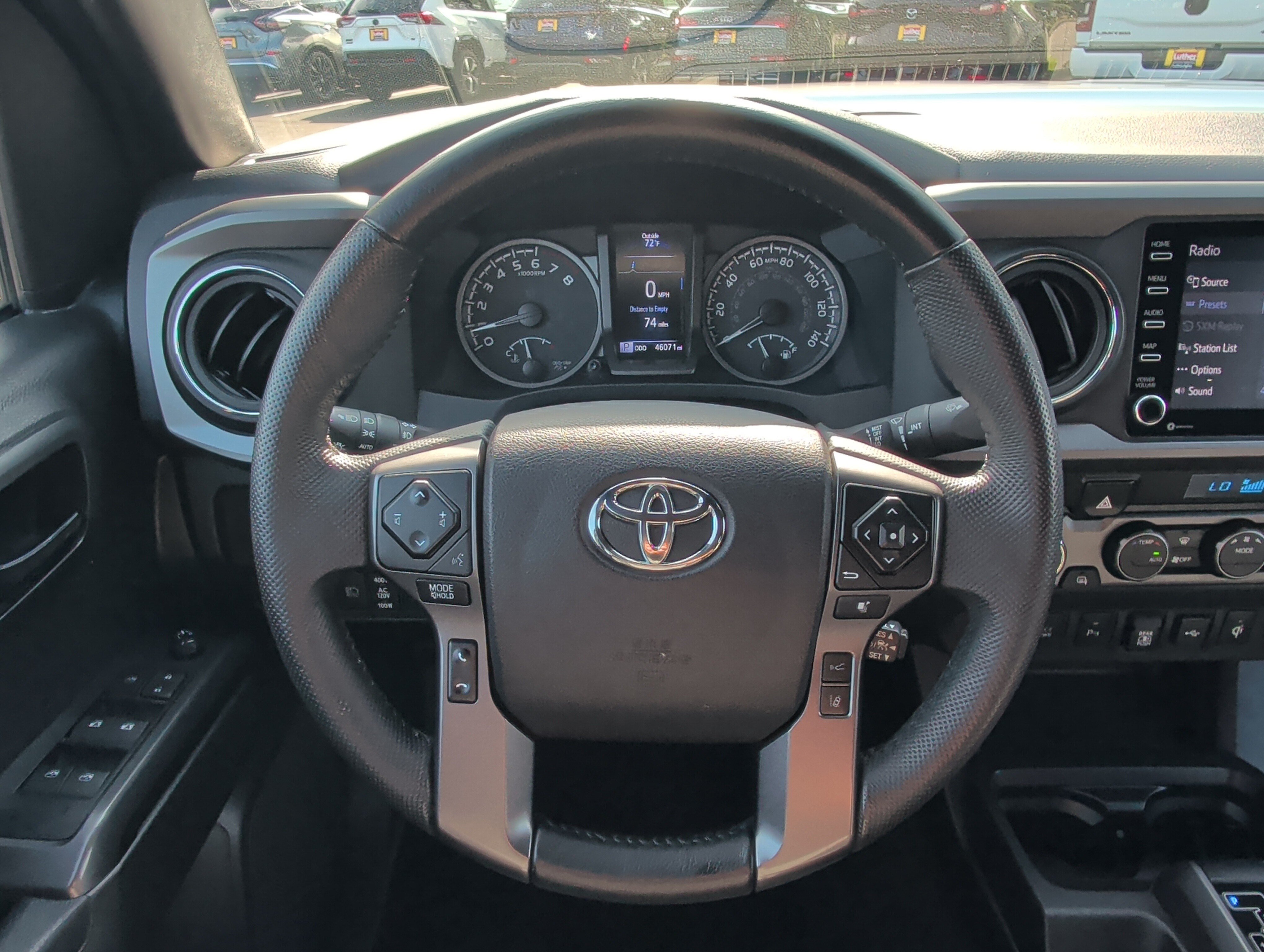 Used 2022 Toyota Tacoma TRD Off-Road w/ Technology Package AWD/4WD image 20