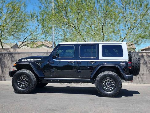 New 2026 Jeep Wrangler Unlimited Rubicon AWD/4WD image 6