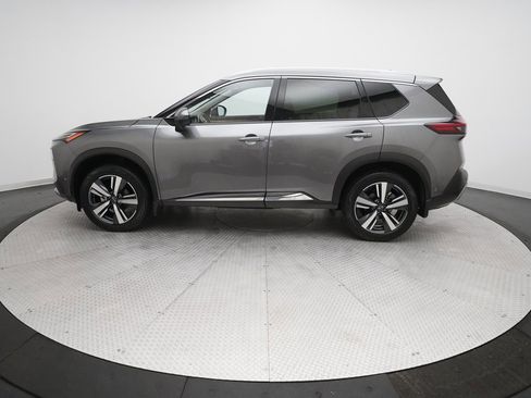 Certified 2023 Nissan Rogue Platinum w/ Platinum Premium Package image 24