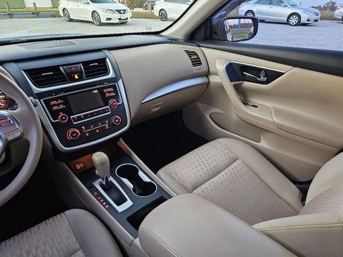 Used 2017 Nissan Altima 2.5 S w/ Power Driver Seat Package image 37
