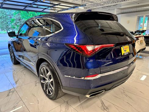 Used 2023 Acura MDX SH-AWD w/ Technology Package image 7