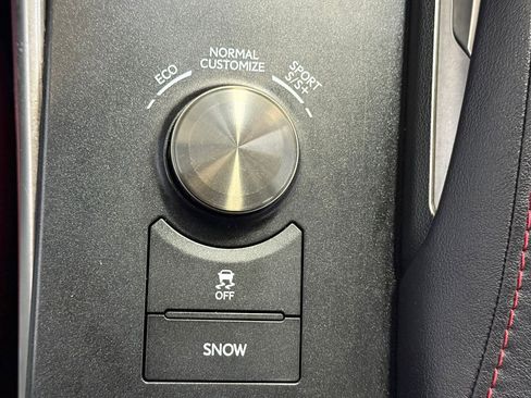 Used 2019 Lexus IS 350 F Sport image 40