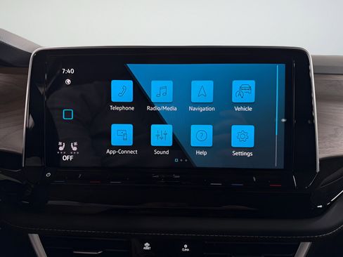 New 2026 Volkswagen Atlas SE image 15