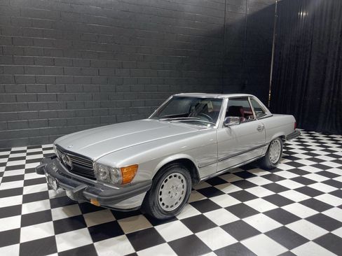 Used 1988 Mercedes-Benz 560 SL image 89