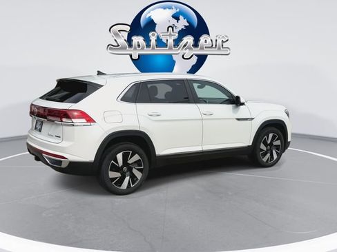New 2026 Volkswagen Atlas Cross Sport SEL AWD/4WD image 4