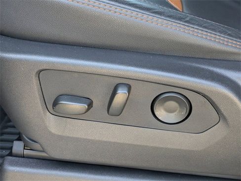 Used 2025 GMC Sierra 1500 AT4 image 20