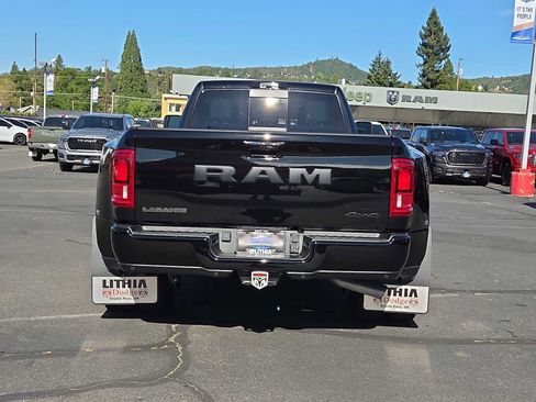 New 2026 RAM 3500 Laramie AWD/4WD image 13